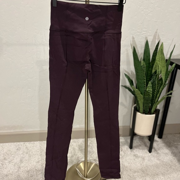 Lululemon Skinny Groove Pant | Size 4 | High Waisted | Plum/Purple | Barely Worn - Picture 1 of 4